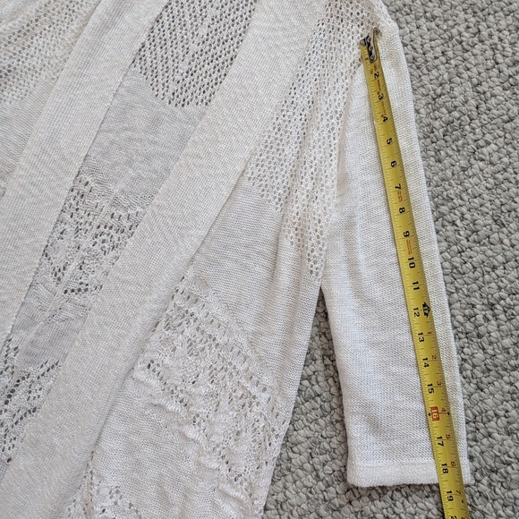 Elegant Womens (Large) Off-White/Cream Knit Crochet Lightweight Cardigan/Sweater - Picture 8 of 13